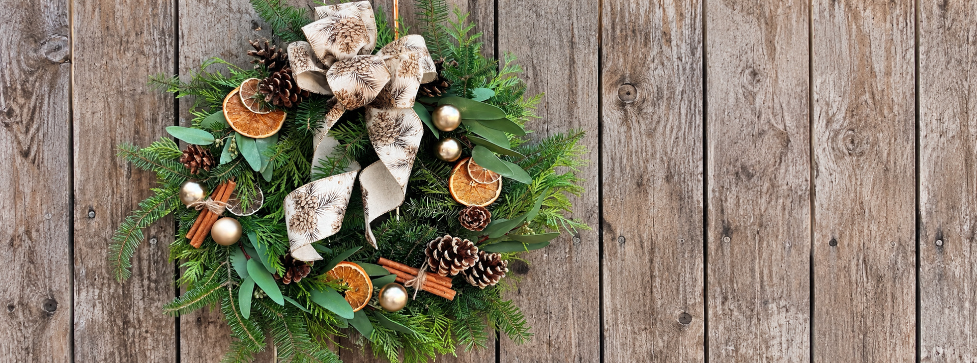 Rustic_Holiday_Wreath_Banner_1920x713.jpg