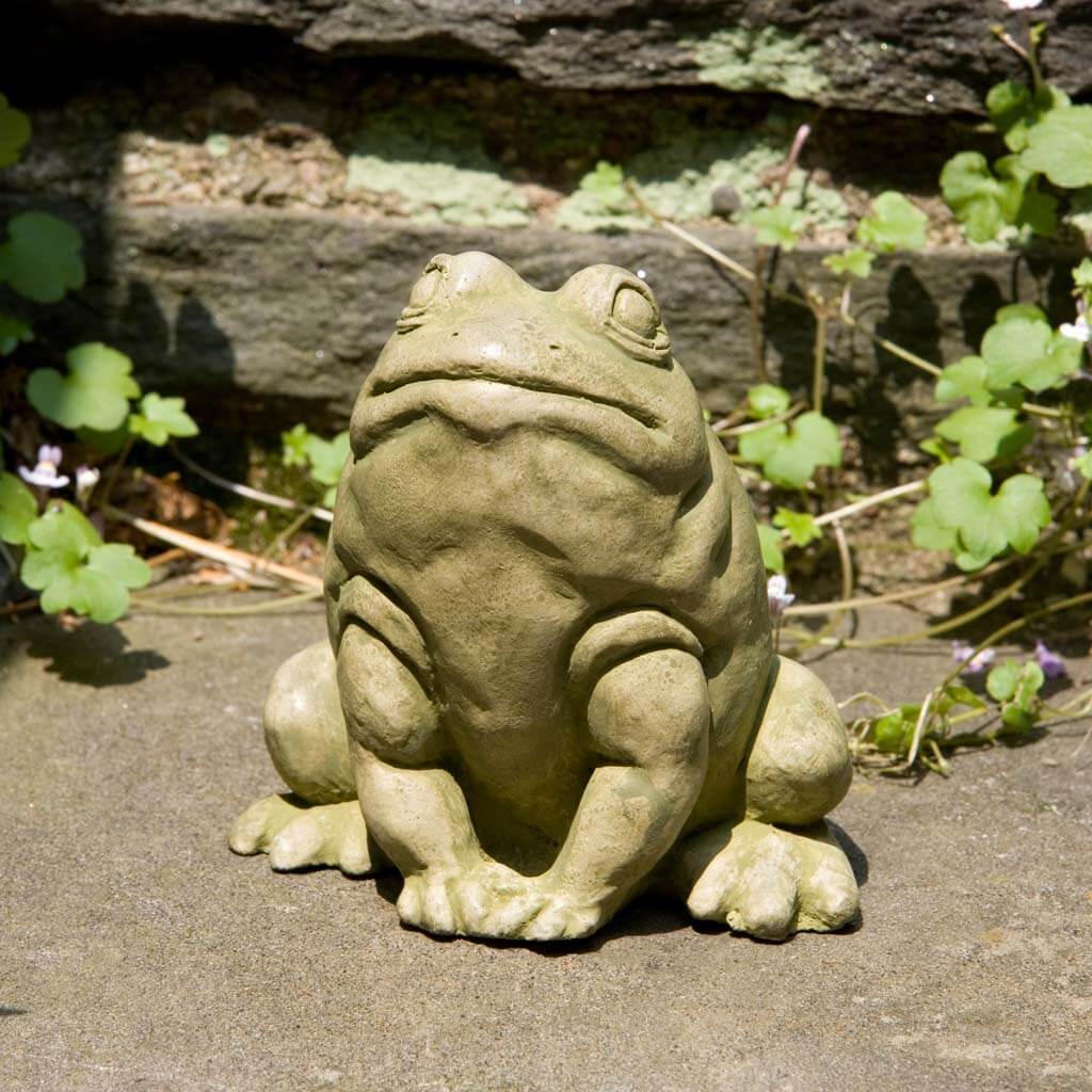 a362-jumper-cast-stone-frog-statue-em.jpg