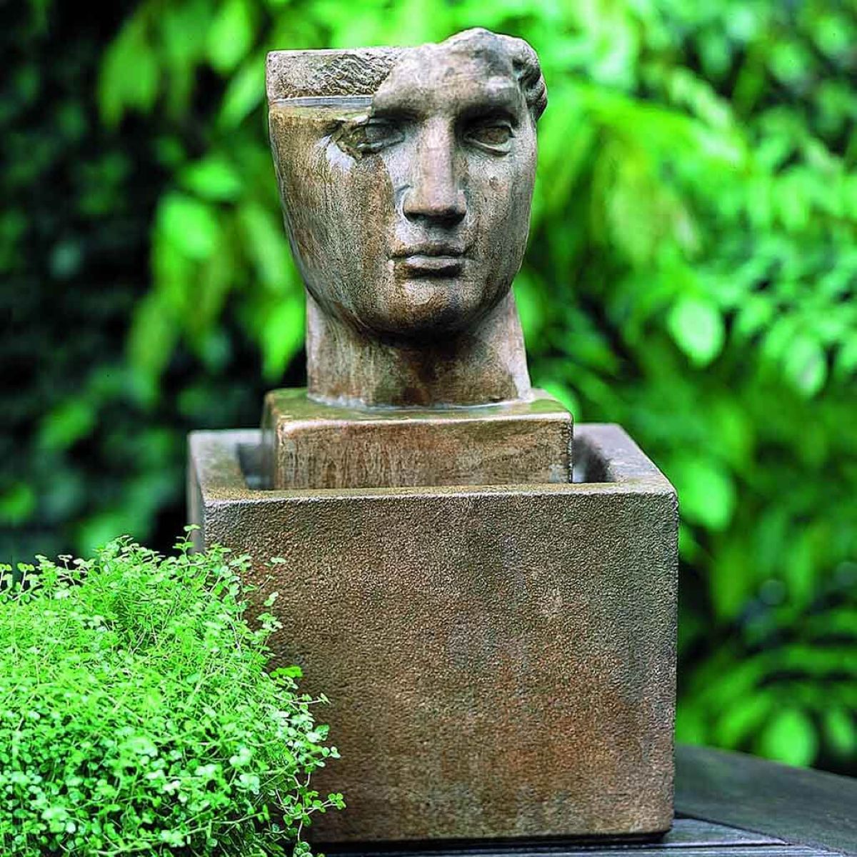 ft47-cara-classica-fountain-cast-stone-al.jpg