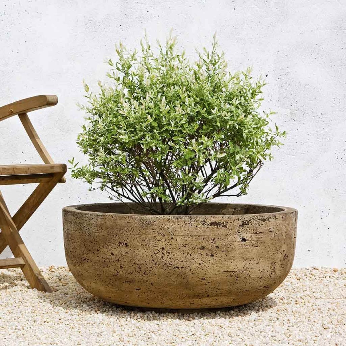 p438-mesa-large-planter-cast-stone-br.jpg