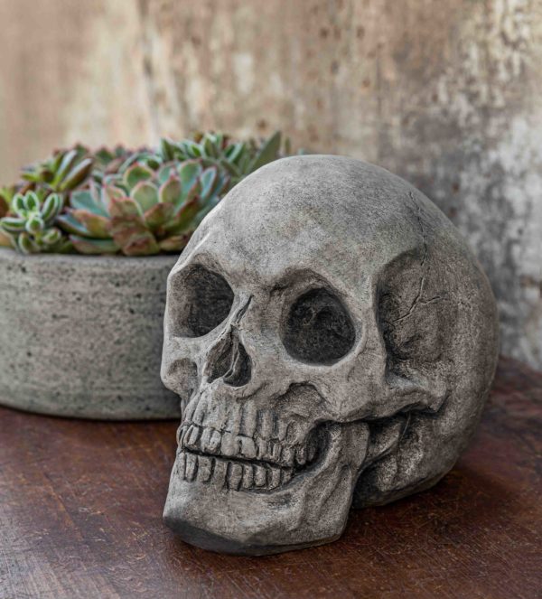 Campania - Alas Poor Yorick Skull S-516