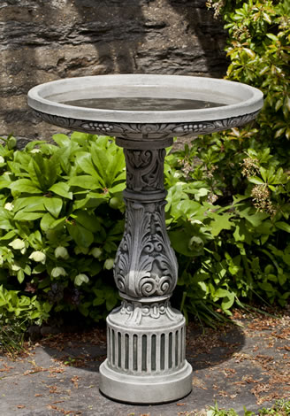 Campania - Smithsonian Cottage Garden Birdbath B-155