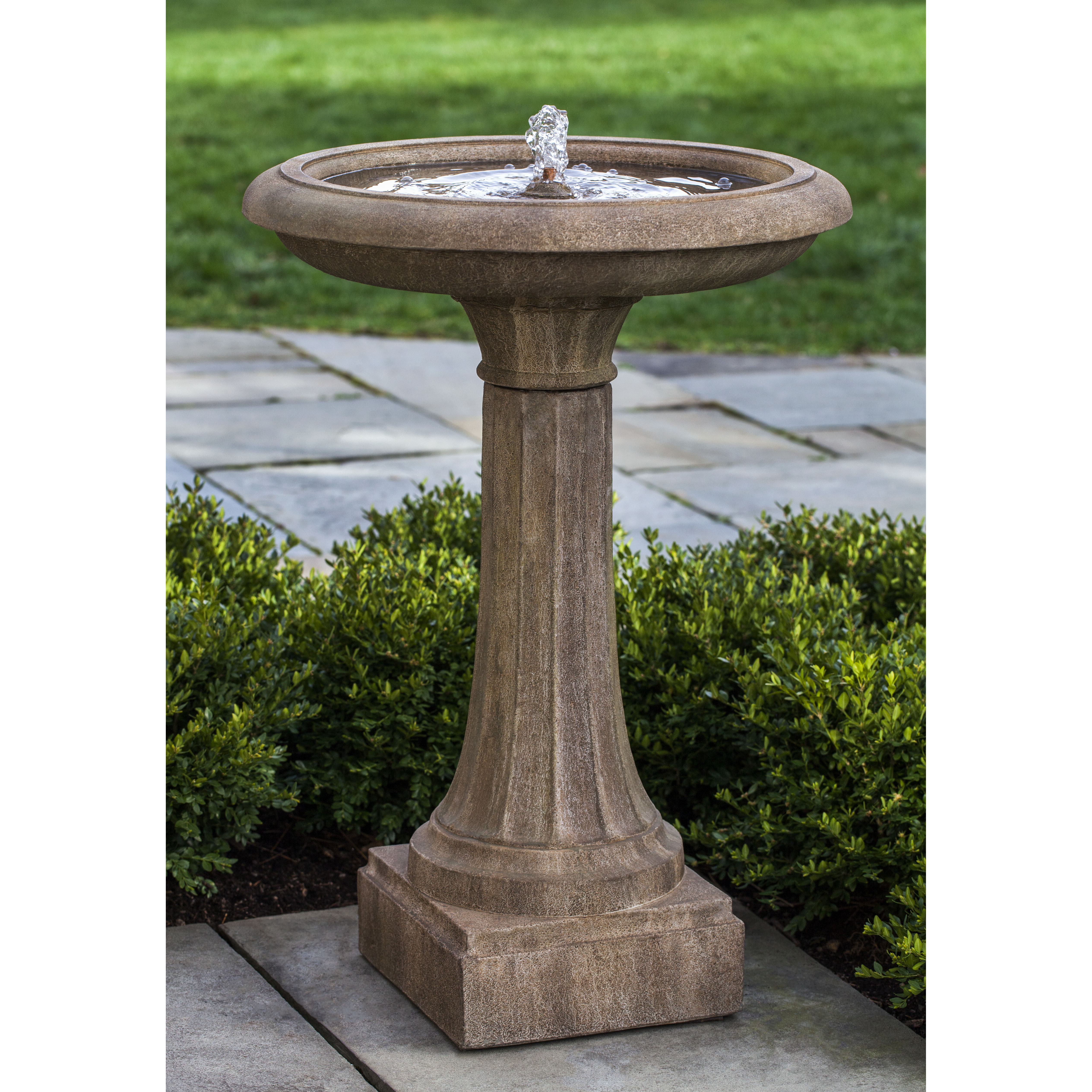 Campania - Longmeadow Fountain FT-52