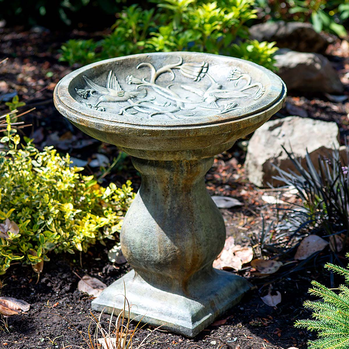 CastArt - Hummingbird Birdbath Small 