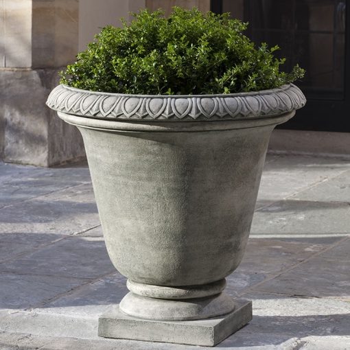 Campania - Millbridge Urn p-552