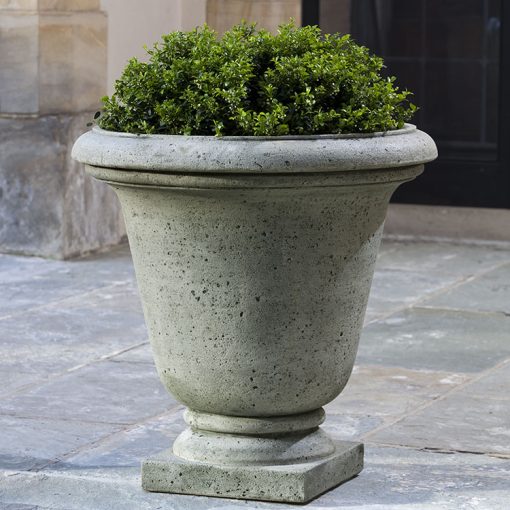 Campania - Rustic Hampton Urn P-554