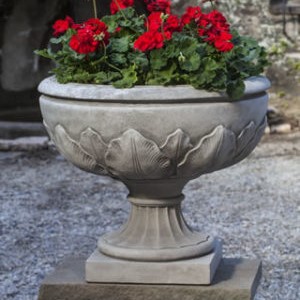 Campania - The Elms Urn P-685