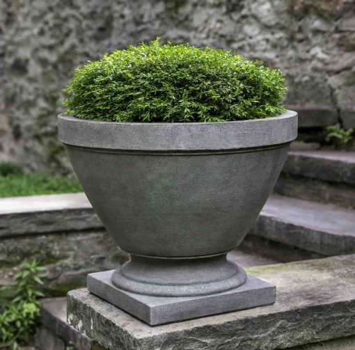 Campania - Park Slope Urn p-787