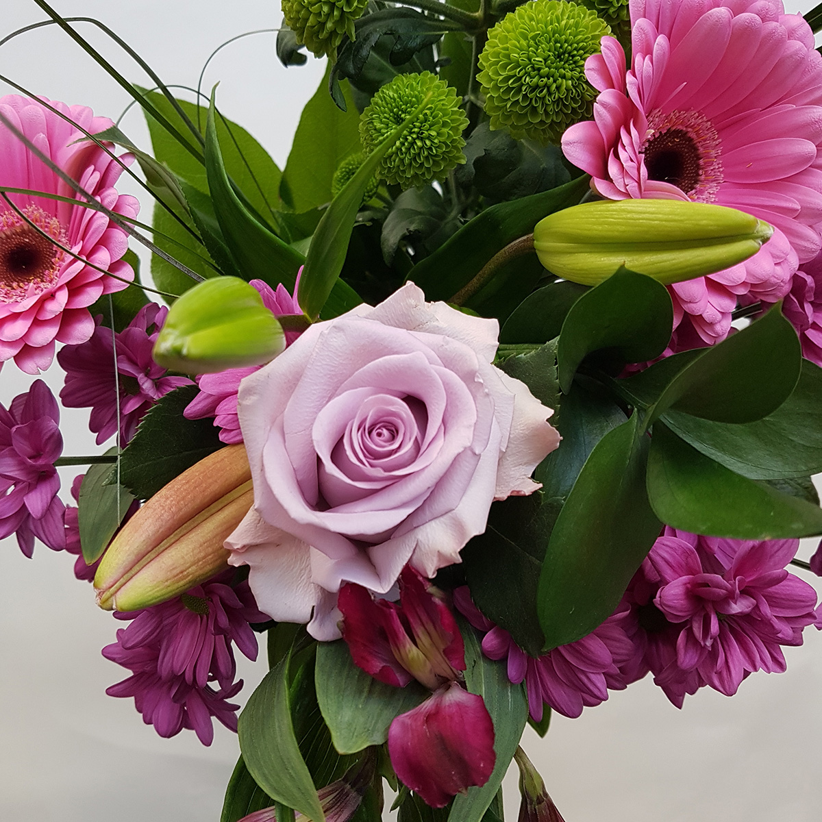 mixed_bouquet_large.jpg