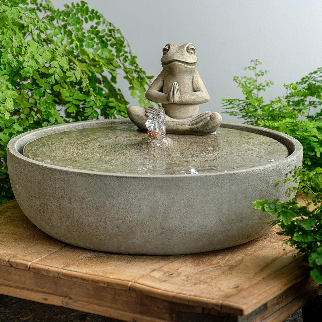 Campania - Yoga Frog Fountain FT-374